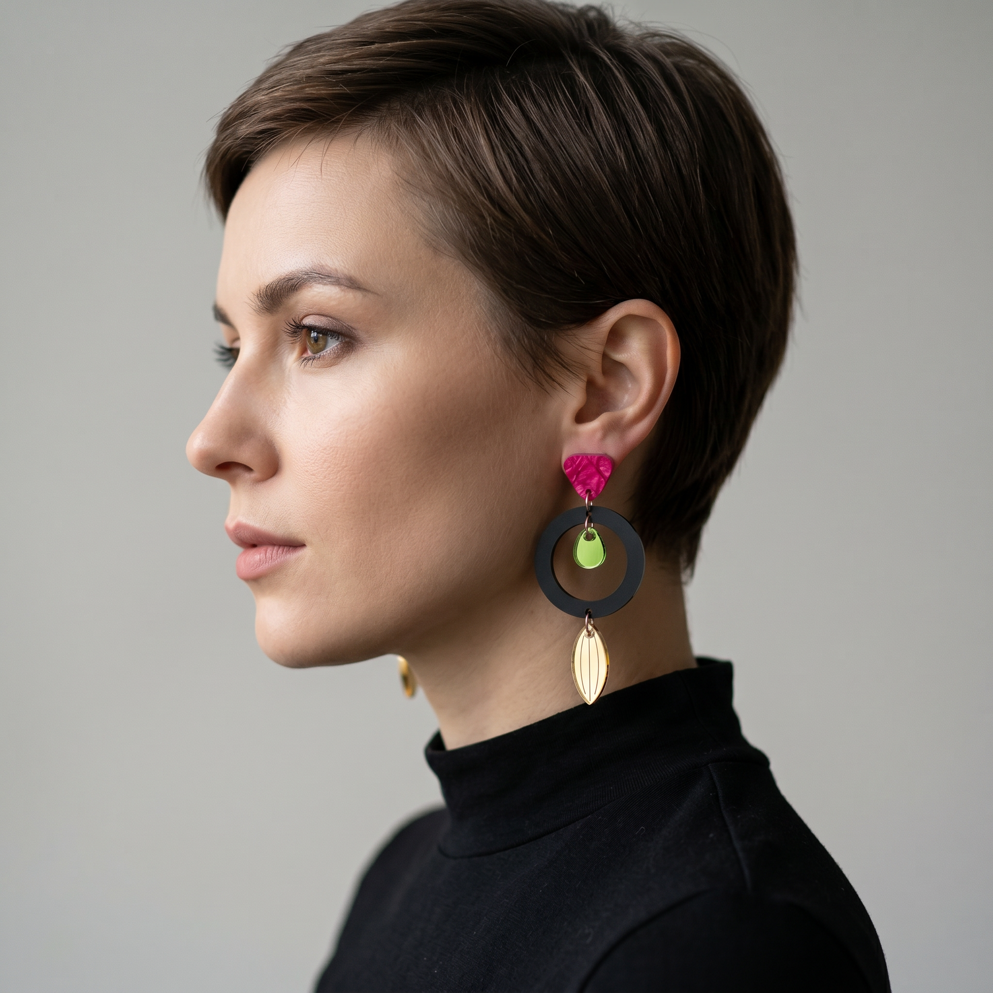 Earrings for Short Hair: What Actually Works - A Complete Styling Guide